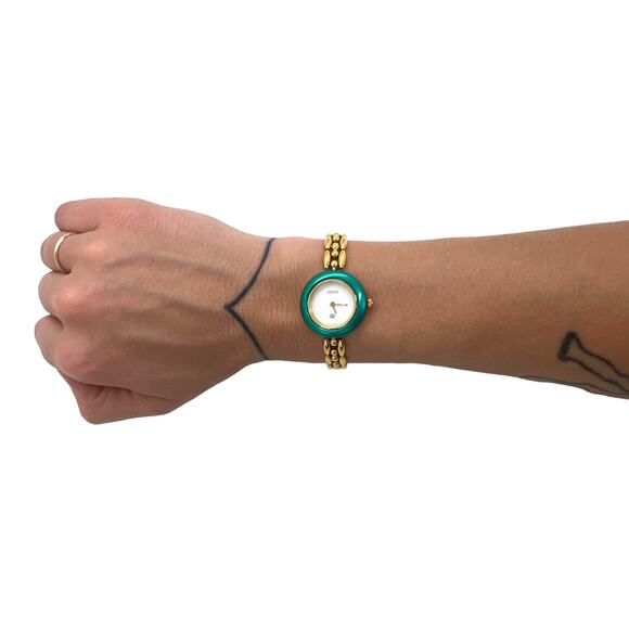 Gucci Vintage Interchangeable Bezel Watch - Picture 3 of 10